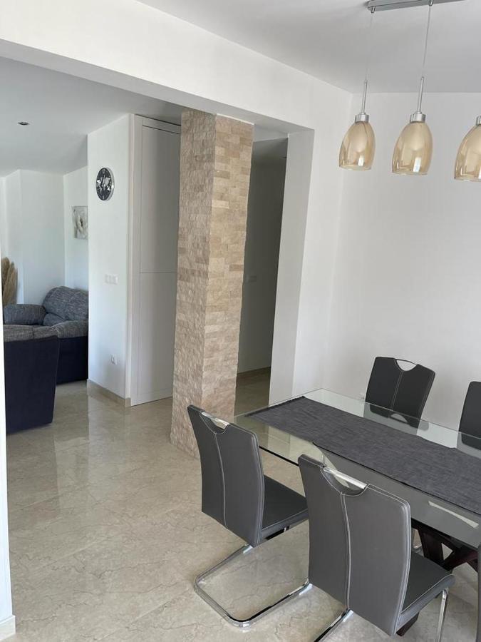 Apartman Nature Zvecanje ภายนอก รูปภาพ